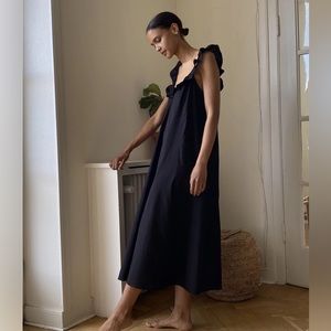 H&M Ruffle Trimmed maxi Dress